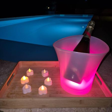Love Room - Cocon Room - Toulon - Ollioules Exterior foto